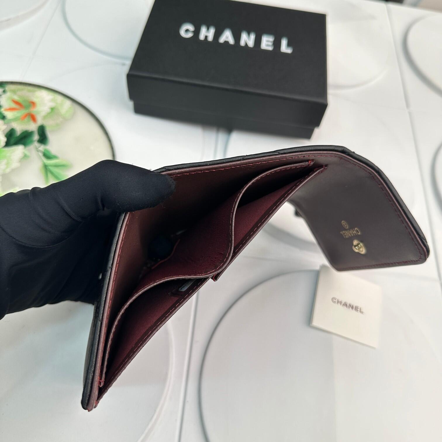 (シャネル)AP1064フラップ ウォレット財布☆ブラック